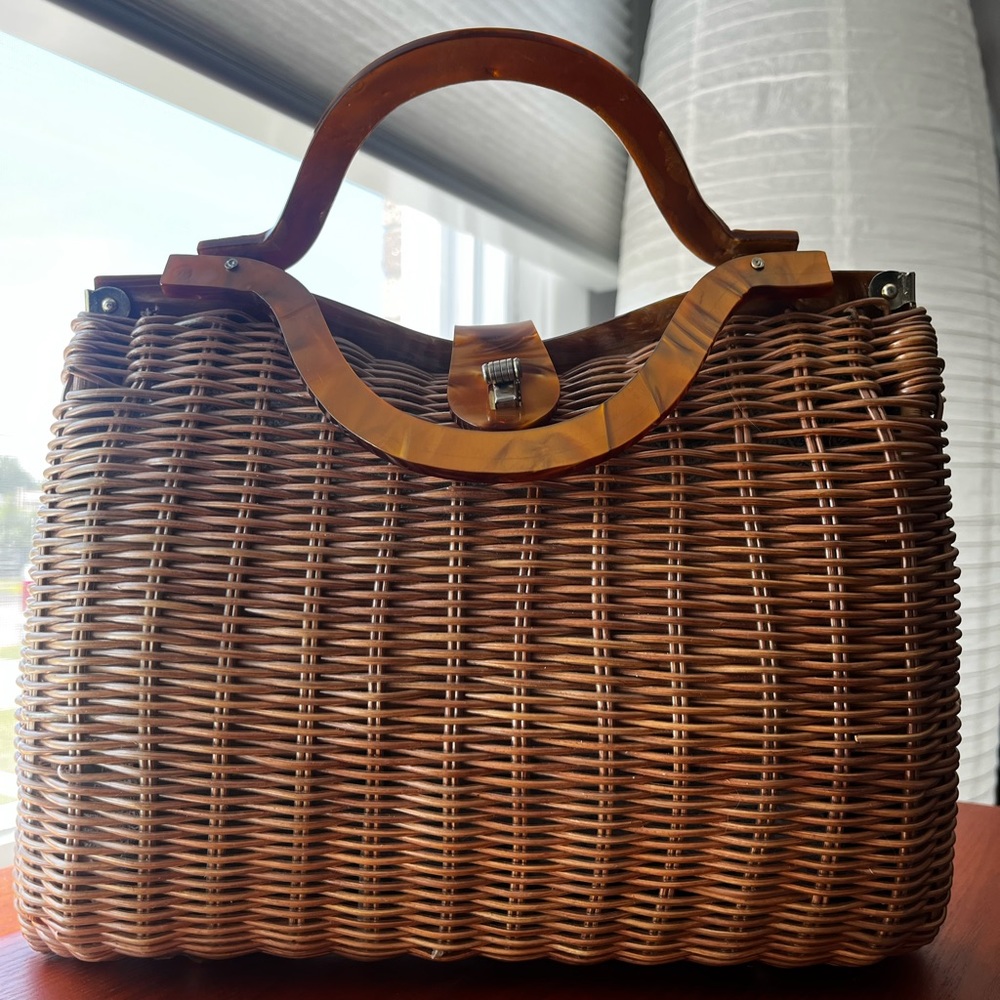 1950s Simon Bros./ Earnest Blum wicker purse Made in Hong Kong